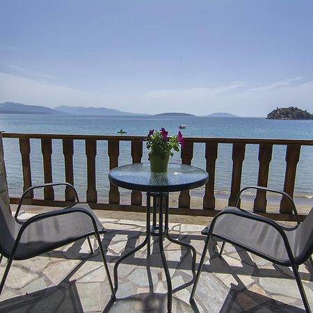 Poseidon Apartments Tolo Luaran gambar
