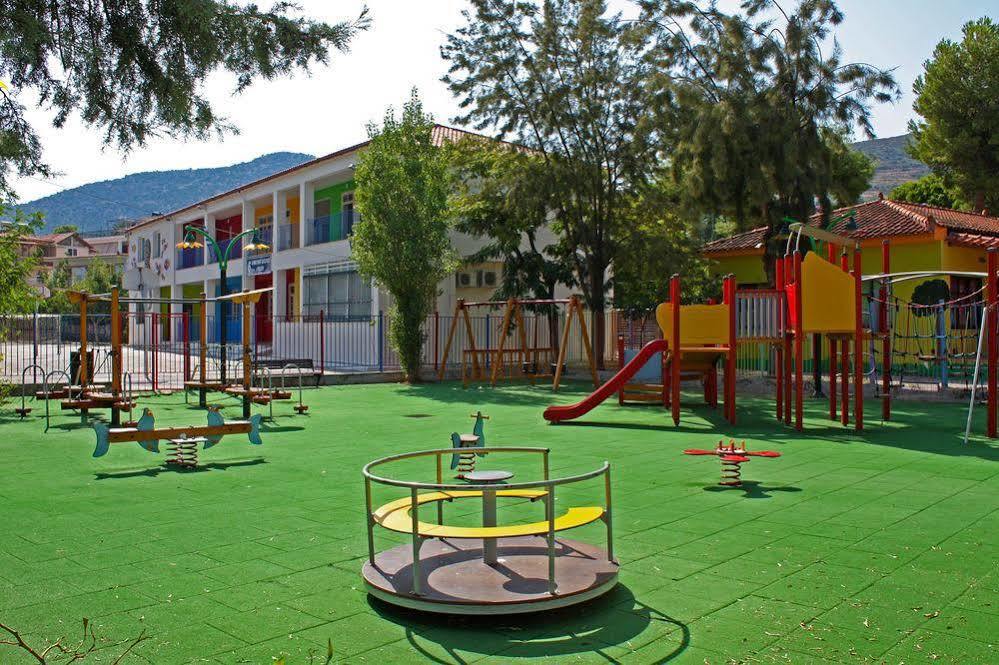 Poseidon Apartments Tolo Luaran gambar