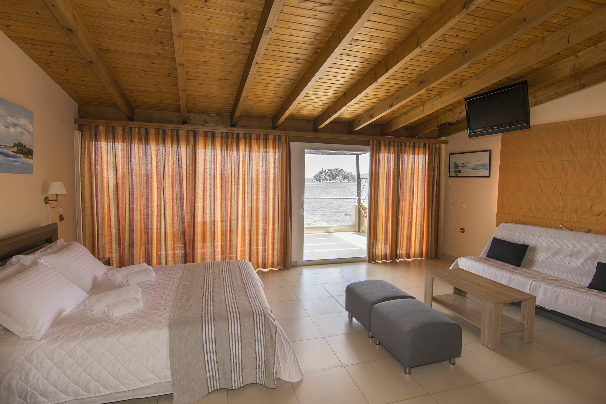 Poseidon Apartments Tolo Luaran gambar